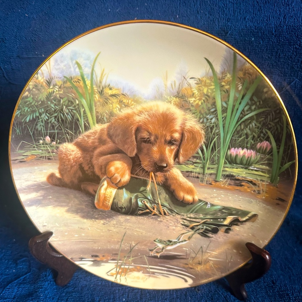 Catch Of The Day Jim Lamb Puppy Playtime Series GoldenRetriever Collector Plate